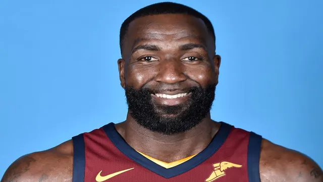 basketball players with beards
